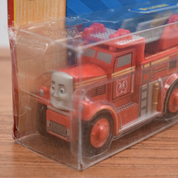 Flynn Fire Truck & Tender Thomas & Friends Wooden Railway Train Engine Sealed - Picture 7 of 9